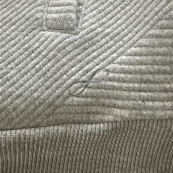 Super soft textured bomber style jacket - Picture 7 of 7